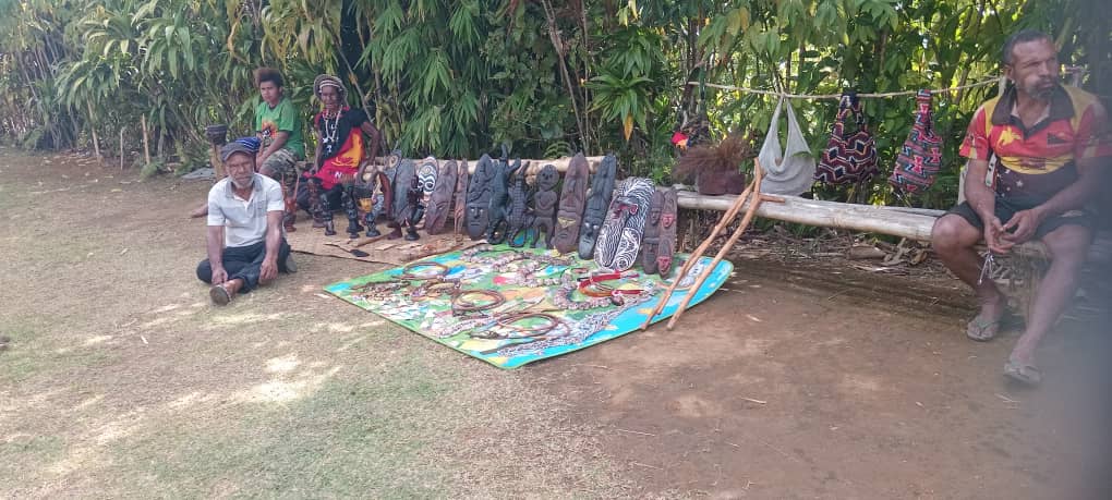 PNG Artifacts Cultural Show